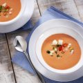 Gazpacho al estilo Dvinos con su guarnición